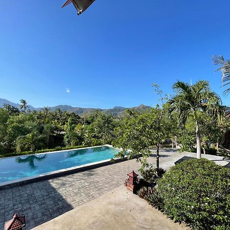 Eco Moringa Garden Hotel Banyuwedang Ngoại thất bức ảnh