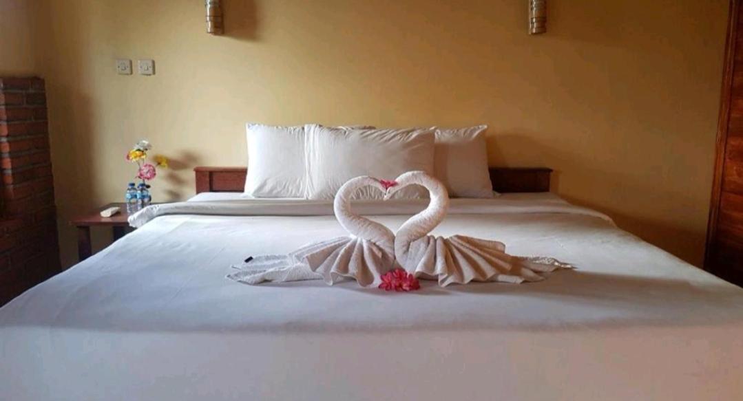 Eco Moringa Garden Hotel Banyuwedang Ngoại thất bức ảnh