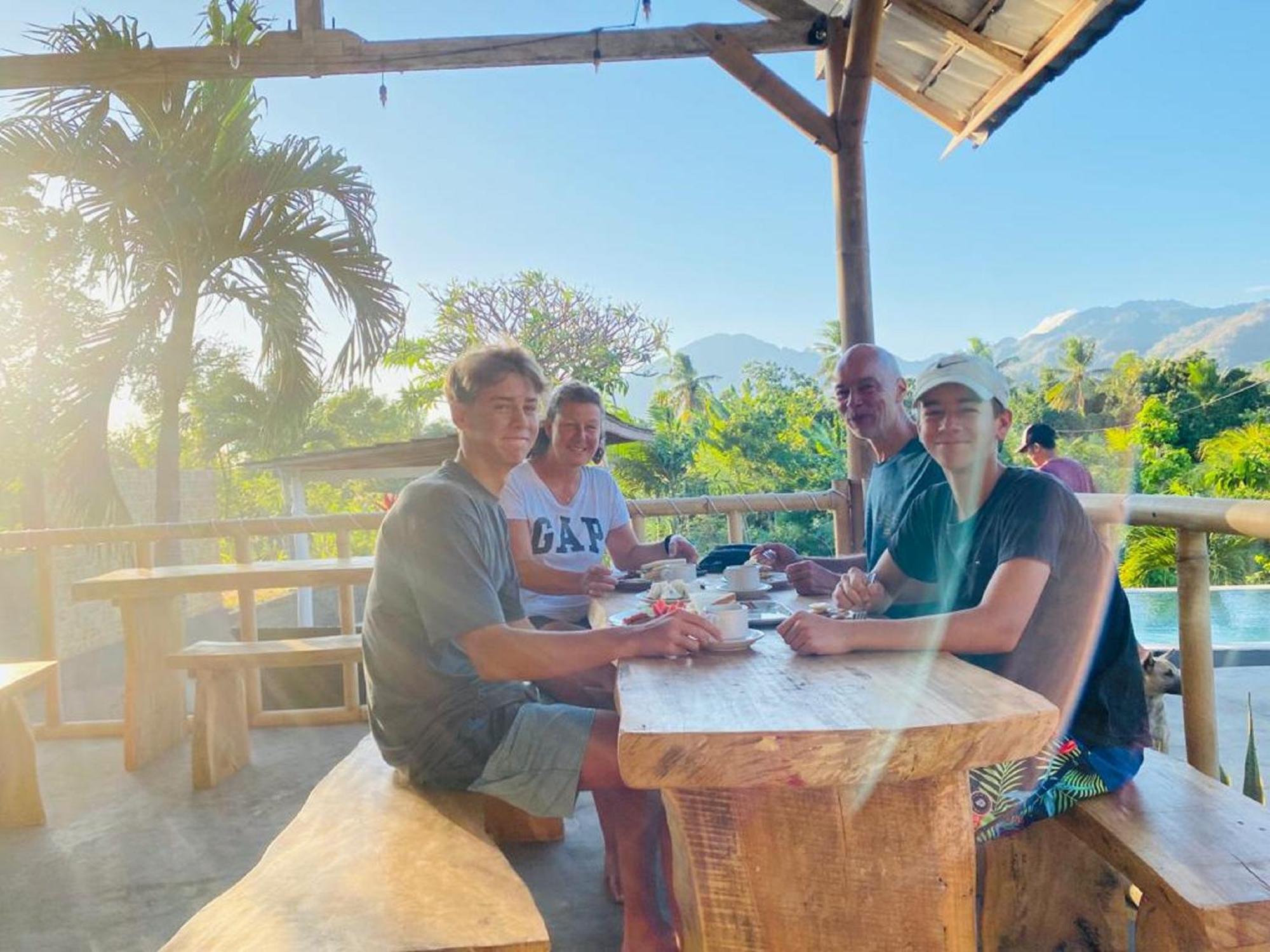 Eco Moringa Garden Hotel Banyuwedang Ngoại thất bức ảnh