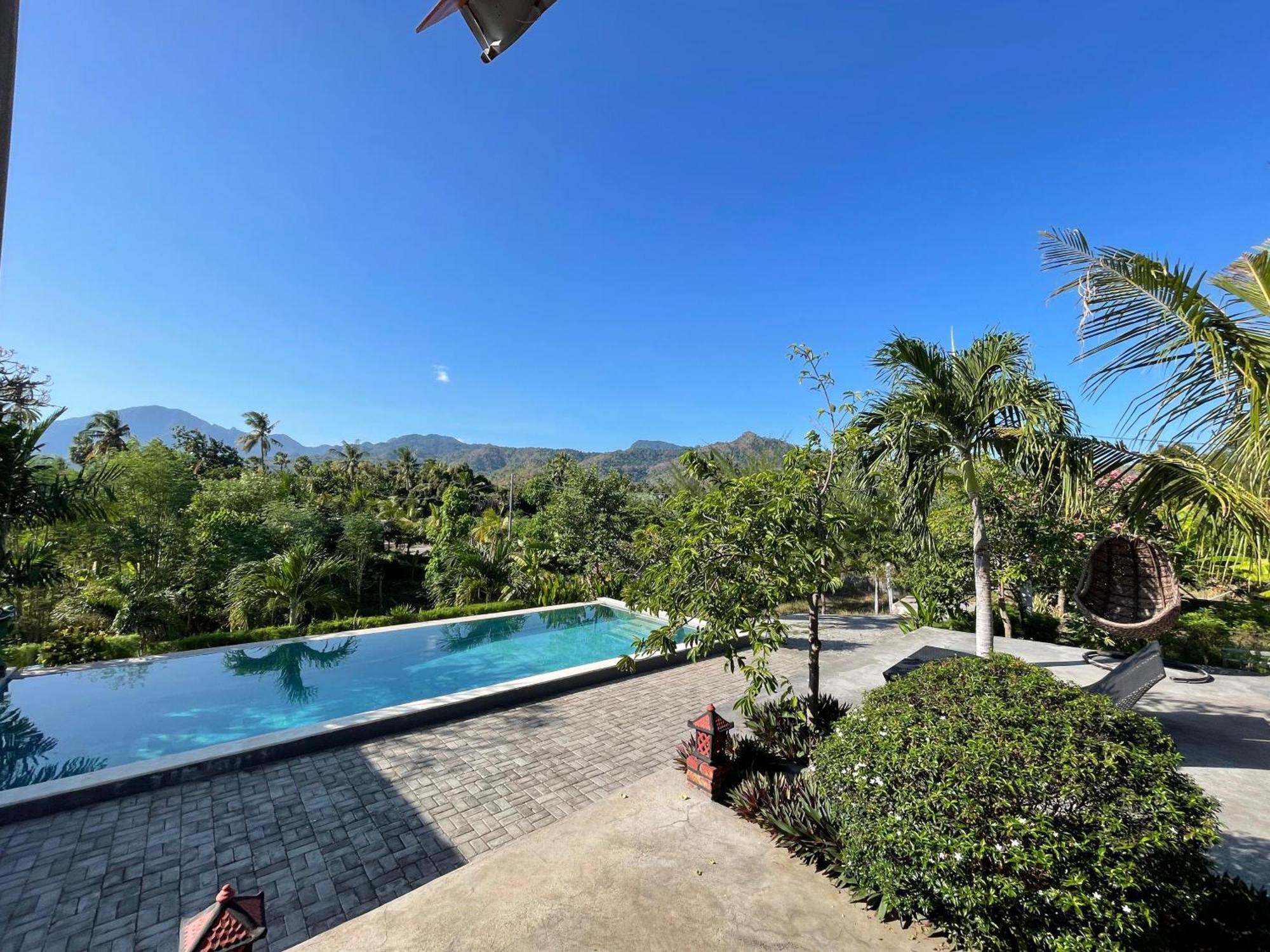 Eco Moringa Garden Hotel Banyuwedang Ngoại thất bức ảnh
